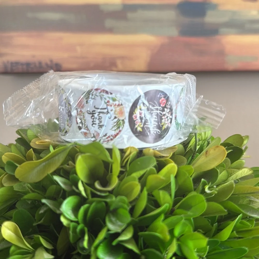 THANK YOU 🌸FLORAL🌸 500pcs ROUND STICKER ROLL 🌟NWT🌟 - Picture 4 of 8